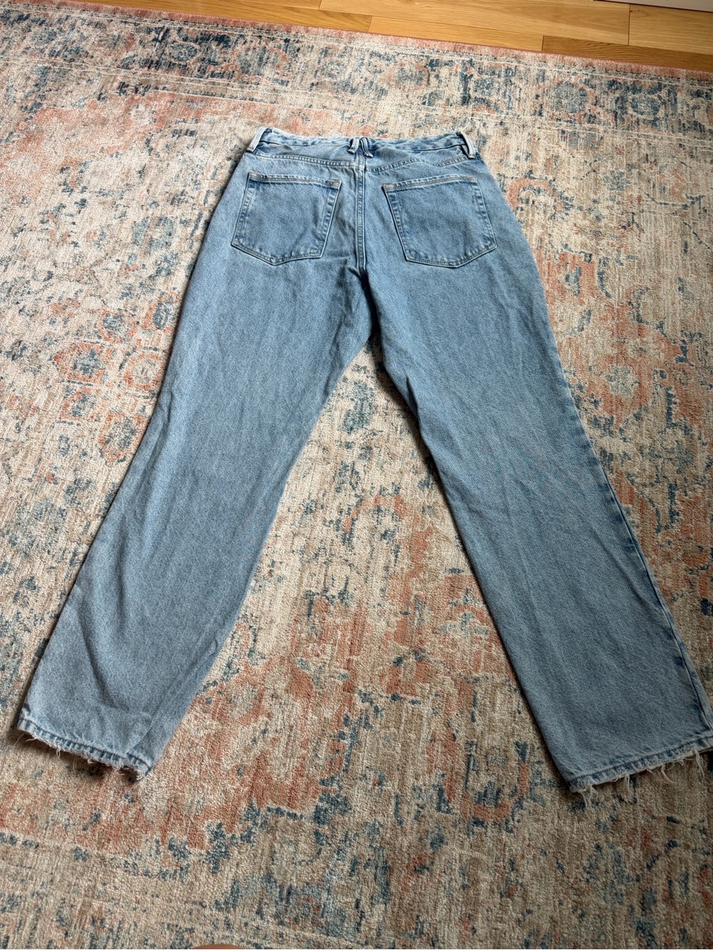 Good American -Good Vintage Straight-Leg Jeans - Picture 6 of 6